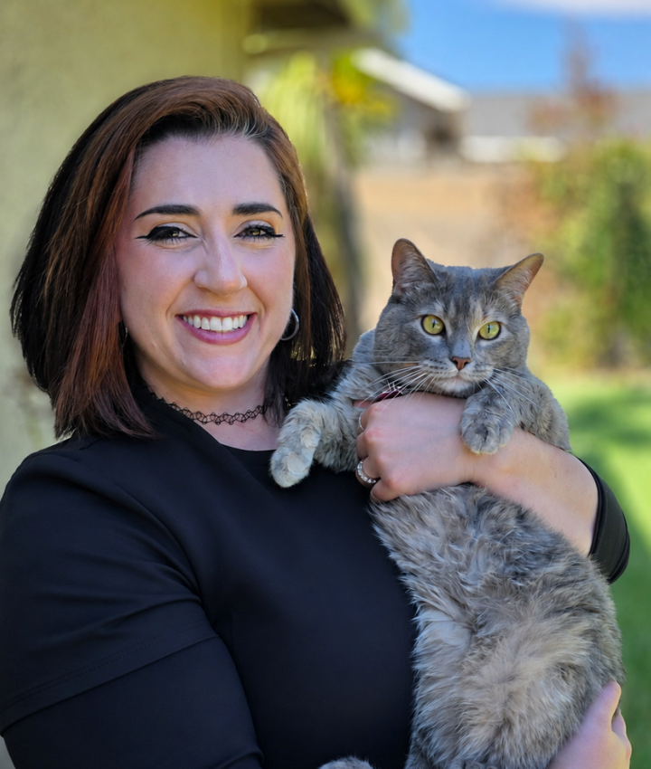 Sophie Hajialiakbar